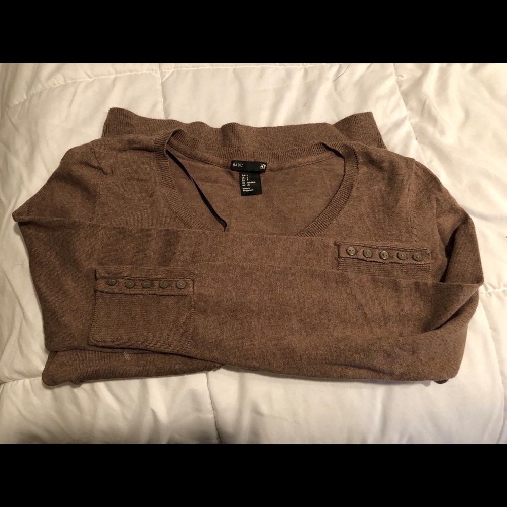 V-neck sweater